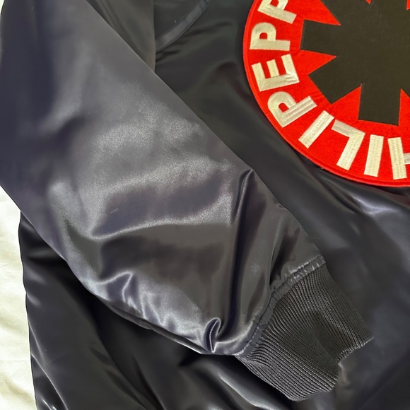 Red Hot Chili Peppers Satin Bomber Jacket - Picture 5 of 9